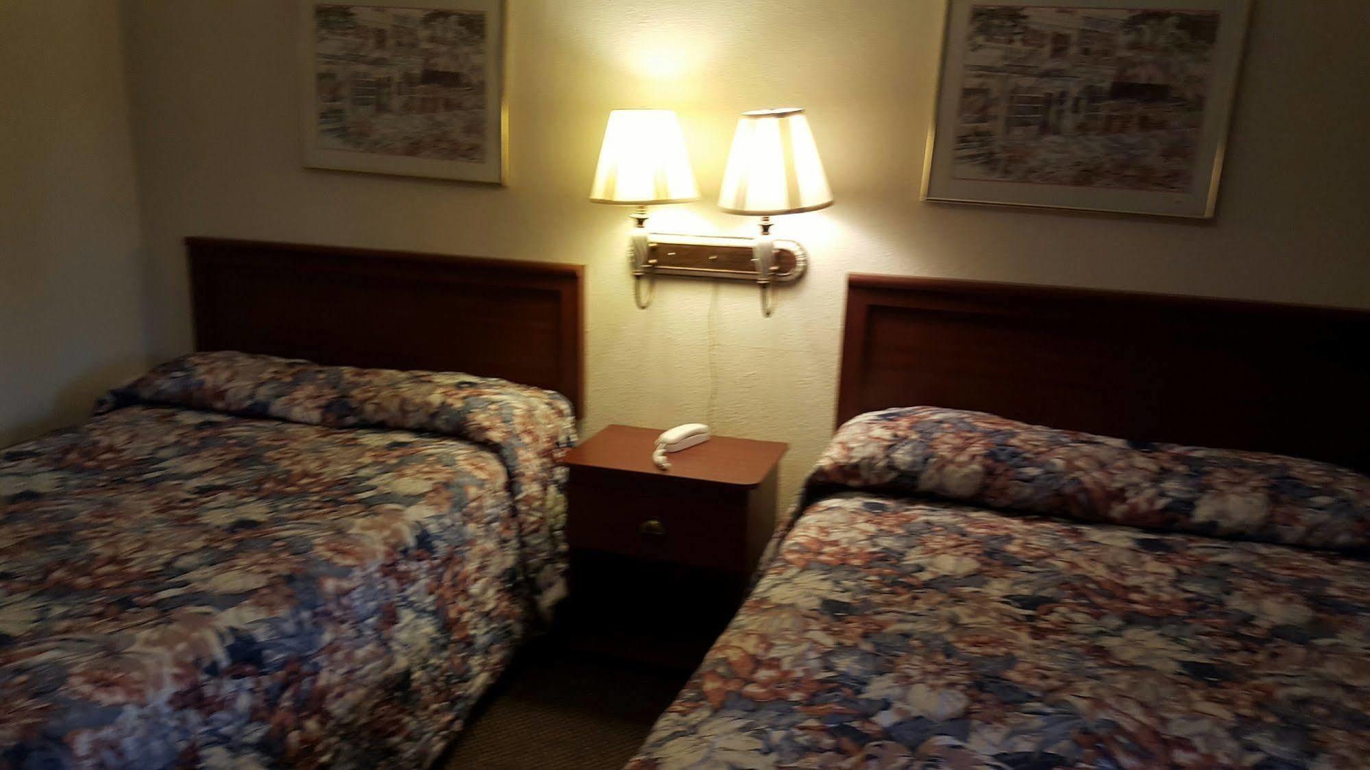 Deluxe Inn Motel - Homestead Bagian luar foto