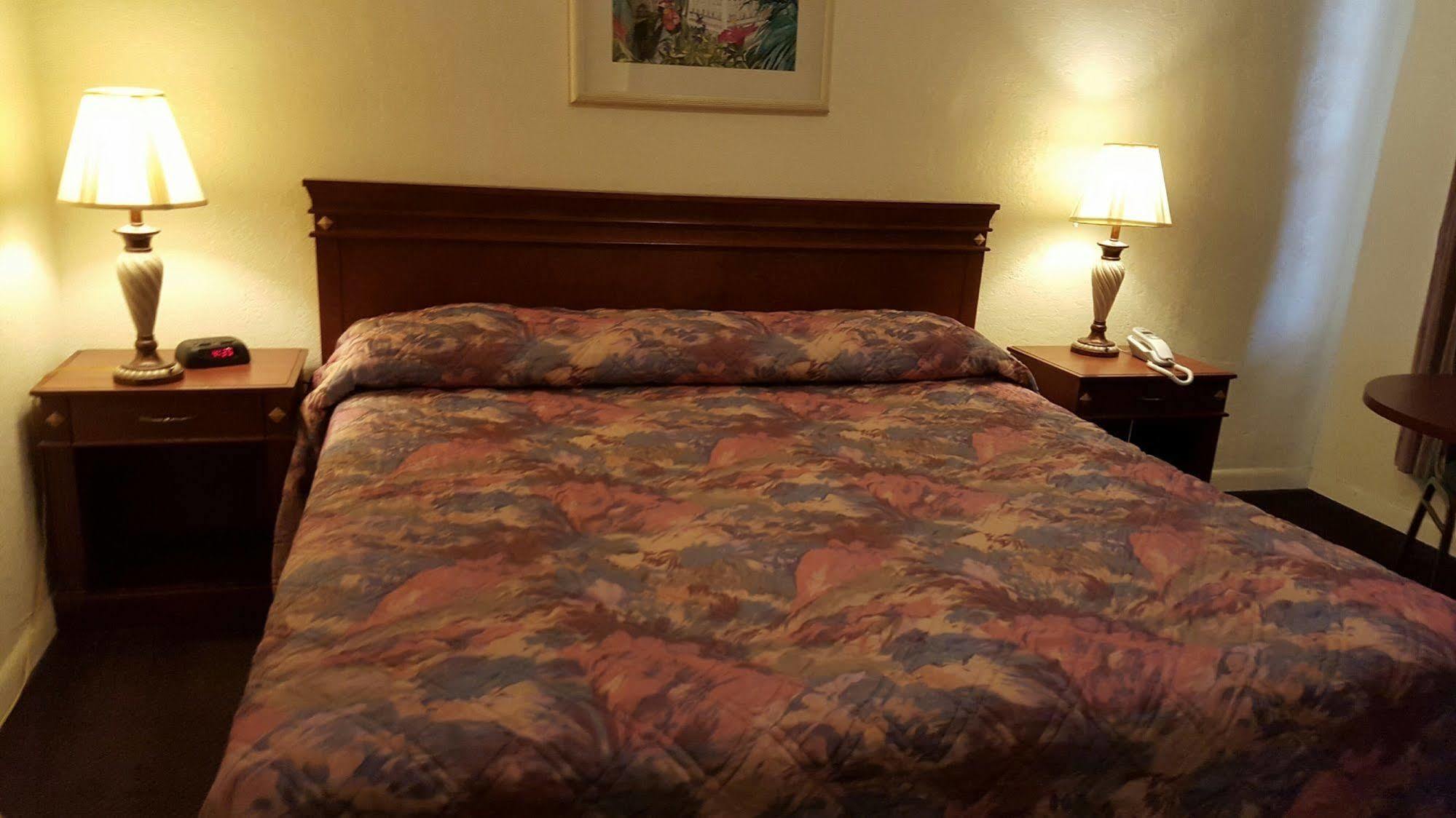 Deluxe Inn Motel - Homestead Bagian luar foto